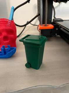 Mini Garbage Can Lid Redesign For Better Print Quality 3D Printer Model