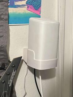 Comcast/Xfinity XB8 Wall-Mount 3D Printer Model