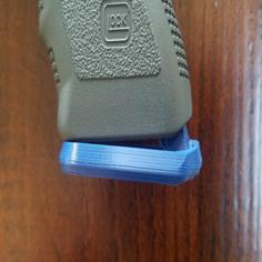 Glock 17 Gen 3 Flared Magazine Well 3D Printer Model