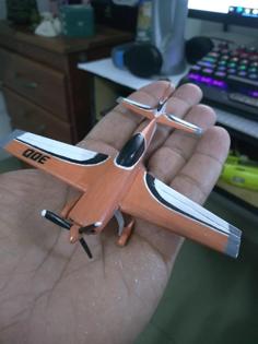 Extra 300 Scale1/72 3D Printer Model