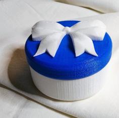 Candy Box With Screw Cap 3D Printer Model