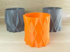 Flower Pot – Spikes X4 3D Printer Model