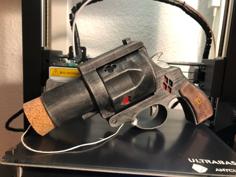 Harley Quinn Pop Gun (with Ammo) 3D Printer Model