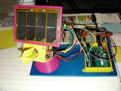 Dual Axis Solar Tracker / Suiveur Solaire 2 Axes 3D Printer Model