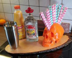 Mohawk Skull Straw Dispenser 3D Printer Model