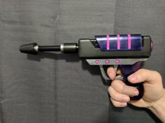 9 Gauge Plasma Pistol (Real & Fake Versions) 3D Printer Model