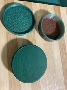 Round Dish With Lid 3D Printer Model