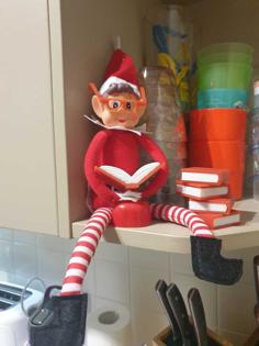 Elf On The Shelf – Open Reading Book 3D Printer Model