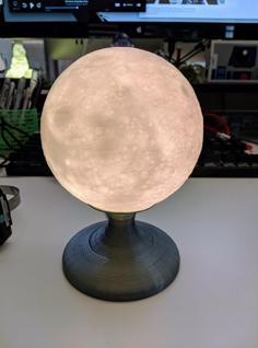 Moon Lamp With Circular Base 3D Printer Model