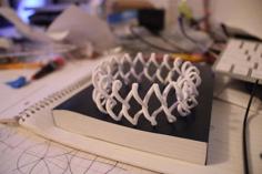 Twisty Bracelet 3D Printer Model