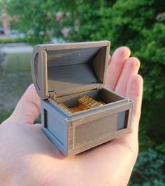 Mini Treasure Chest – Simple Print & Build! 3D Printer Model