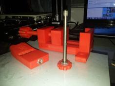 Adjustable Pocket Hole Jig With Vise 3D Printer Model