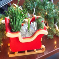 Christmas Sleigh Decor/Planter 3D Printer Model