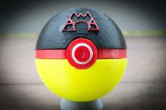 Team Magma Pokeball, With Magnetic Clasp 3D Printer Model