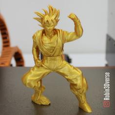 Goku Fight Pose Support Free Remix 3D Printer Model