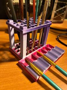 Paint Brush Holder With Drip Tray 3D Printer Model