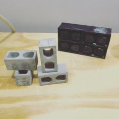 4 Miniature Cinder Block Mold 3D Printer Model