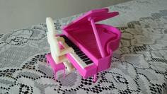 Playing Piano Thin Man 3D Printer Model