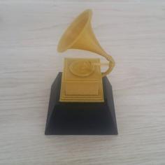 Granny Music Award Statuette 3D Printer Model