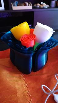 Vase With Roses 3D Printer Model