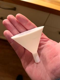 Very Small Funnel 10mm 3D Printer Model