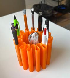 Wavey Pencil Cup 3D Printer Model