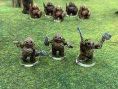 Clod Soldiers With Modular Hand Weapons (28mm/32mm Scale) 3D Printer Model