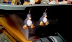 Tux Earrings, Full-Color Linux Penguin Earrings 3D Printer Model