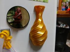 Magnetic Low-poly Rose Twist Vase 3D Printer Model