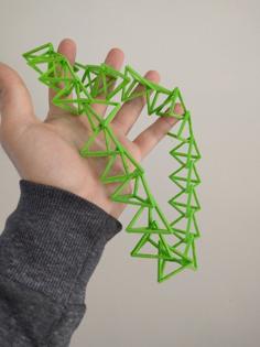 Triangular Chain Necklace 3D Printer Model