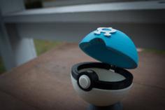 Team Aqua Pokeball, With Magnetic Clasp 3D Printer Model