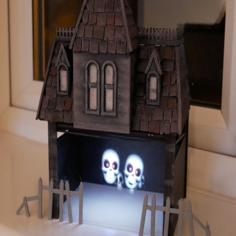 Peppers Ghost Effect – Halloween Haunted House 3D Printer Model