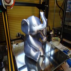 Elephant Bank With Plug 3D Printer Model