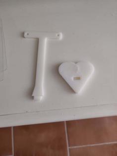 Earring Display With Heart Base 3D Printer Model