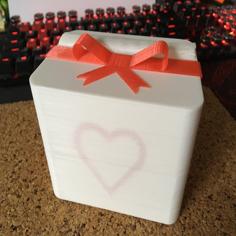 Gift Box With Heart 3D Printer Model