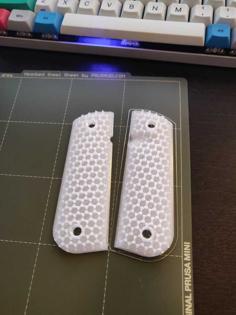 High Texture Bobtail 1911 Grips 3D Printer Model