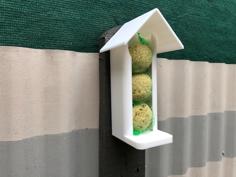 Bird Feeder Fat Balls / Mangeoire Pour Oiseaux Boules De Graisse 3D Printer Model