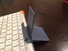 Snap-on Tablet Stand For Apple Keyboard 3D Printer Model