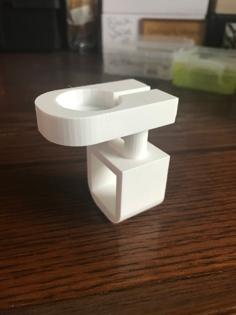 Outlet Mount For Apple Watch V3 3D Printer Model