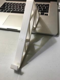 Interlocking MacBook Pro Retina Stand For Smaller Printers 3D Printer Model